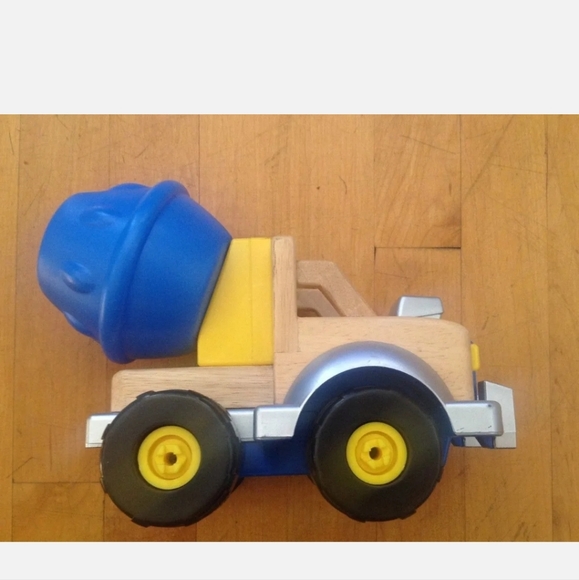 Vintage 2003 LITTLE TIKES Wooden Shape Mixer Truck Toy Complete - Picture 4 of 12